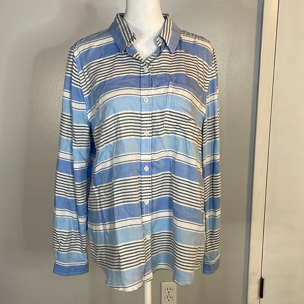 [beachlunchlounge] Blue Striped Button Down Shirt - Size Small